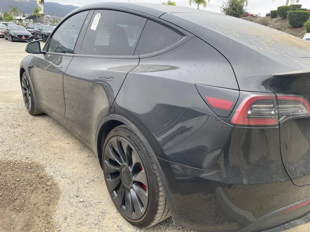 Used 2023 Tesla Model Y Long Range AWD/4WD image 5