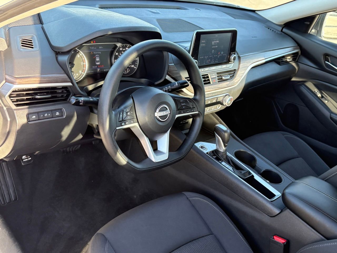 Certified 2025 Nissan Altima 2.5 SV image 15