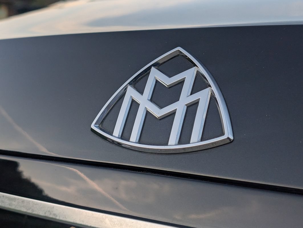 Used 2005 Maybach 57 RWD image 33