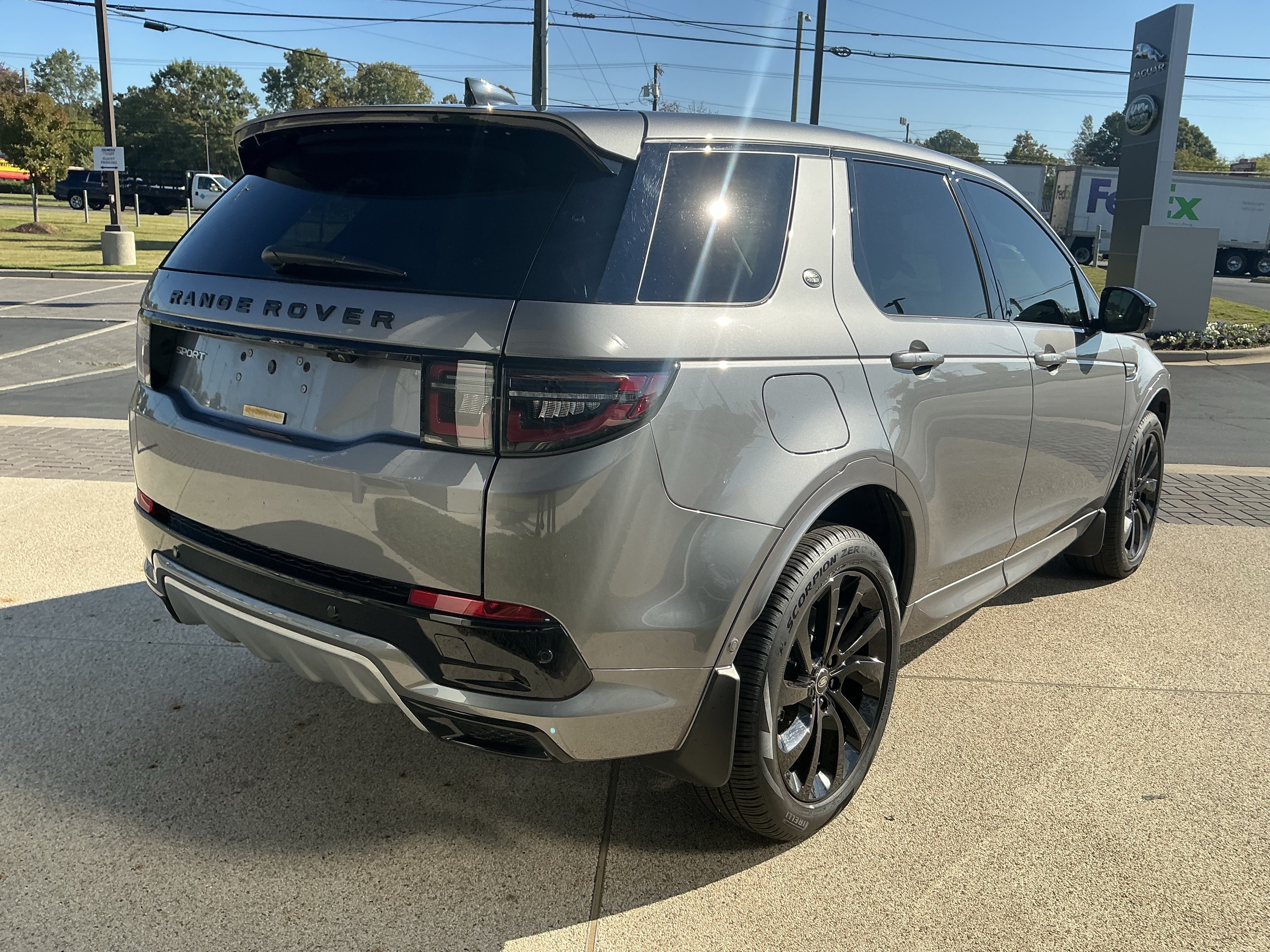 Certified 2025 Land Rover Discovery Sport S AWD/4WD image 7