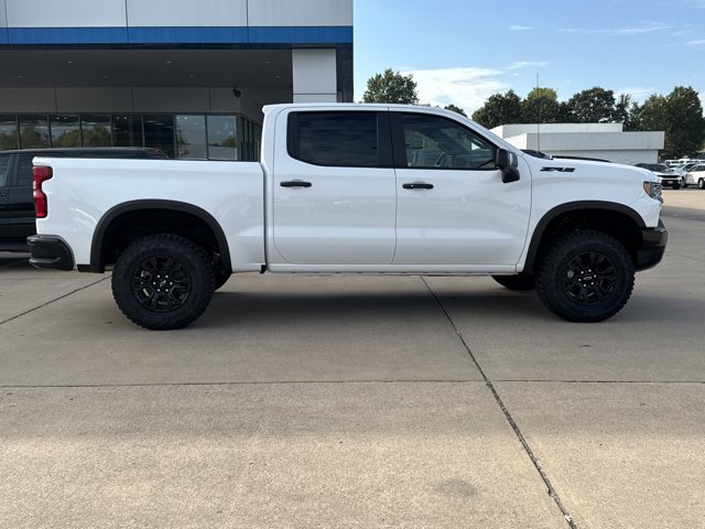 New 2026 Chevrolet Silverado 1500 ZR2 w/ Dark Appearance Package image 2