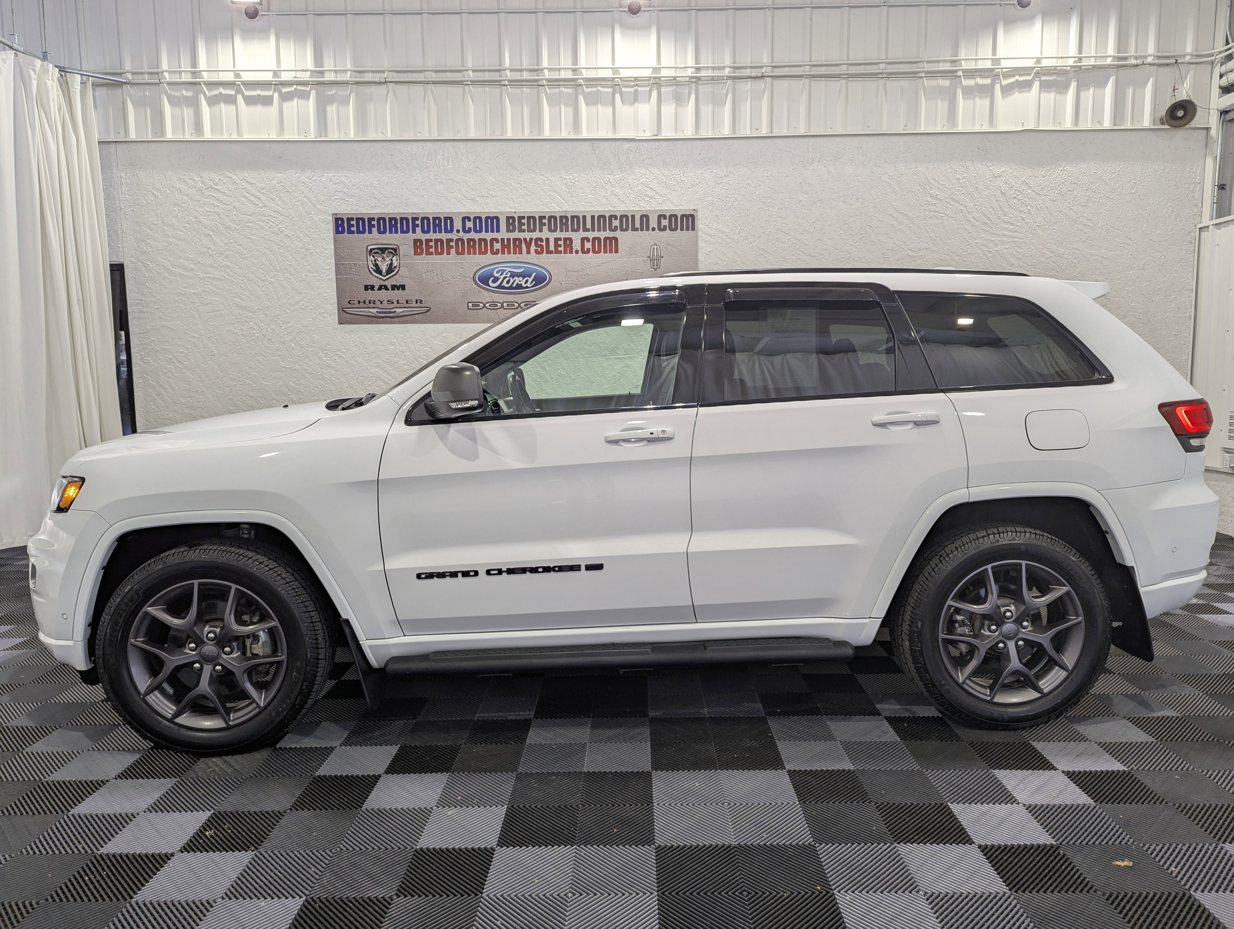 Used 2021 Jeep Grand Cherokee Limited w/ Quick Order Package 28K 80th AWD/4WD image 1