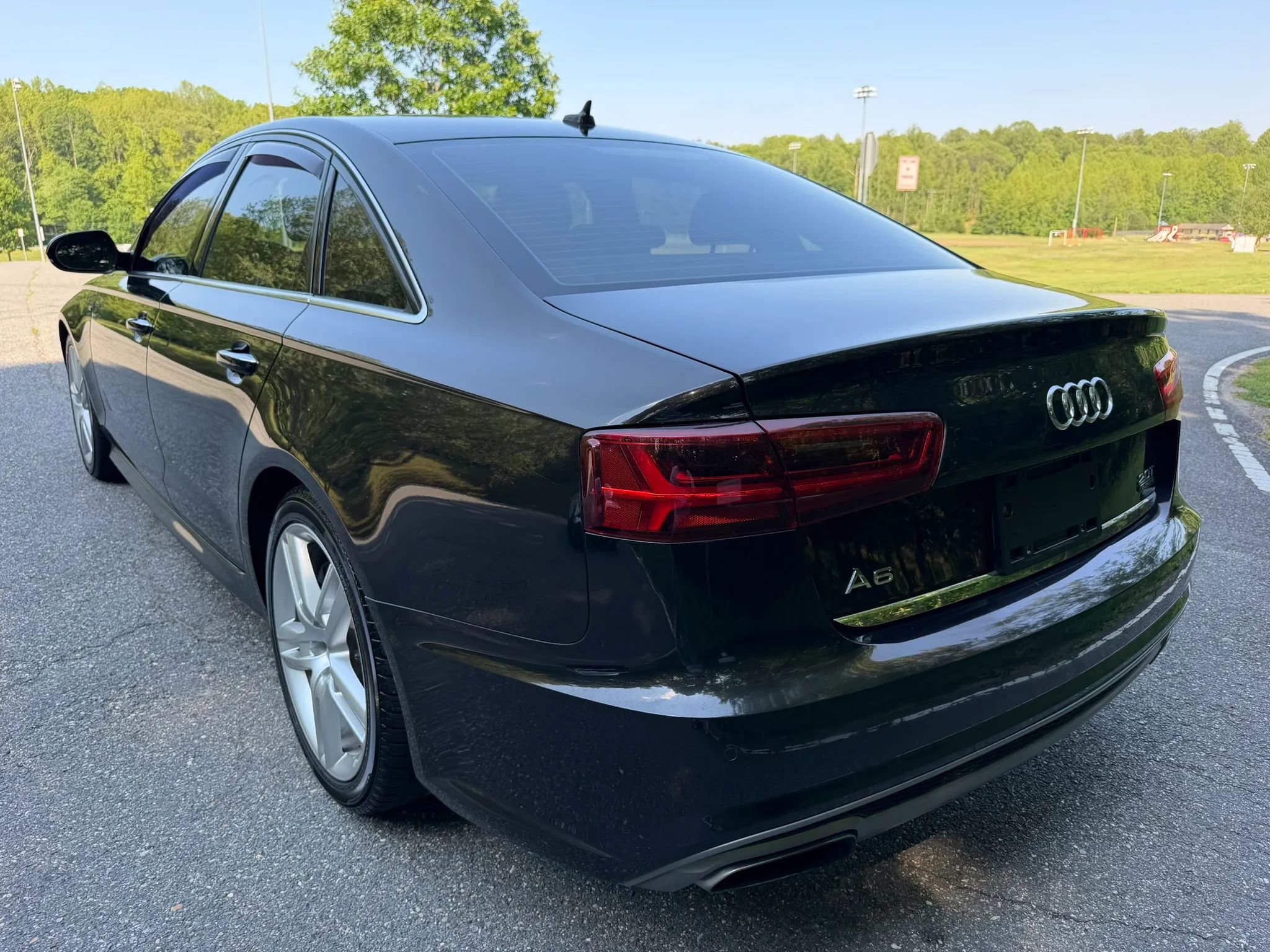 Used 2016 Audi A6 2.0T Premium Plus w/ Premium Plus Package AWD/4WD image 7