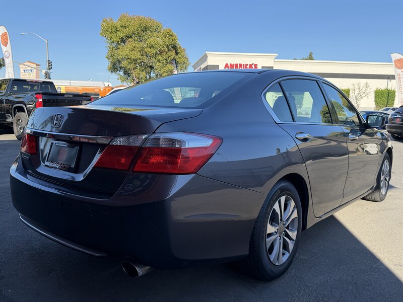 Used 2015 Honda Accord LX image 16