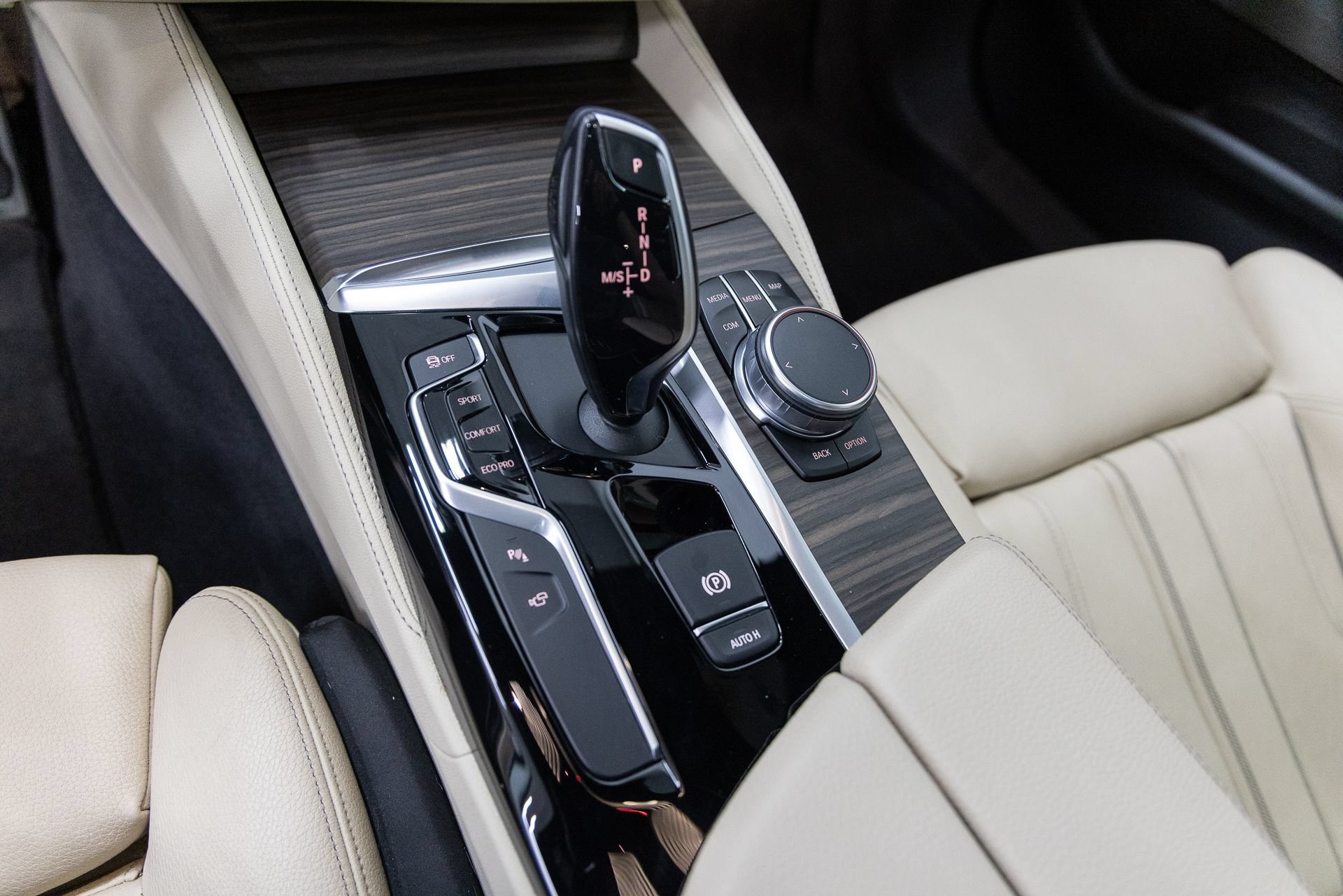 Used 2017 BMW 540i RWD image 20