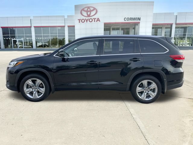 Used 2019 Toyota Highlander Limited w/ Protection Package #3 AWD/4WD video 3