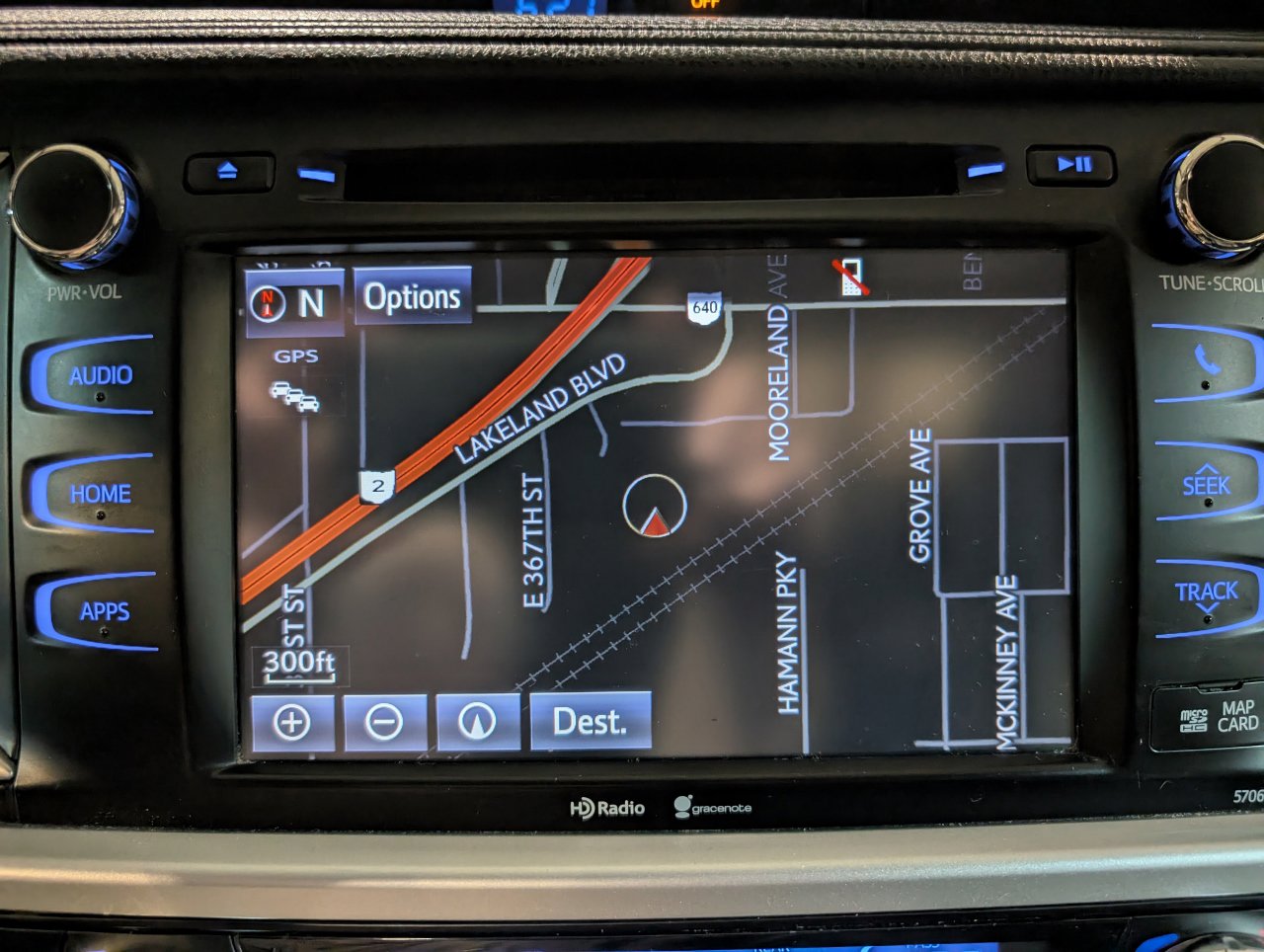 Used 2015 Toyota Highlander XLE image 4