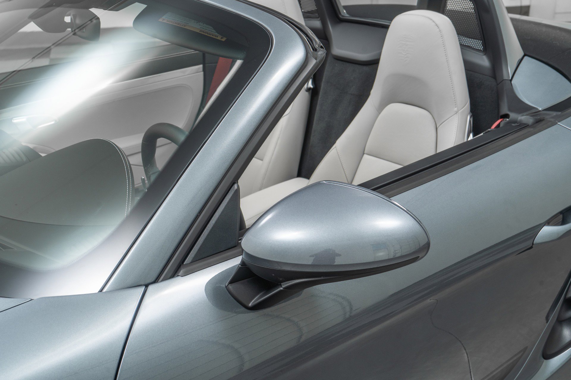 Used 2025 Porsche 718 Boxster image 35