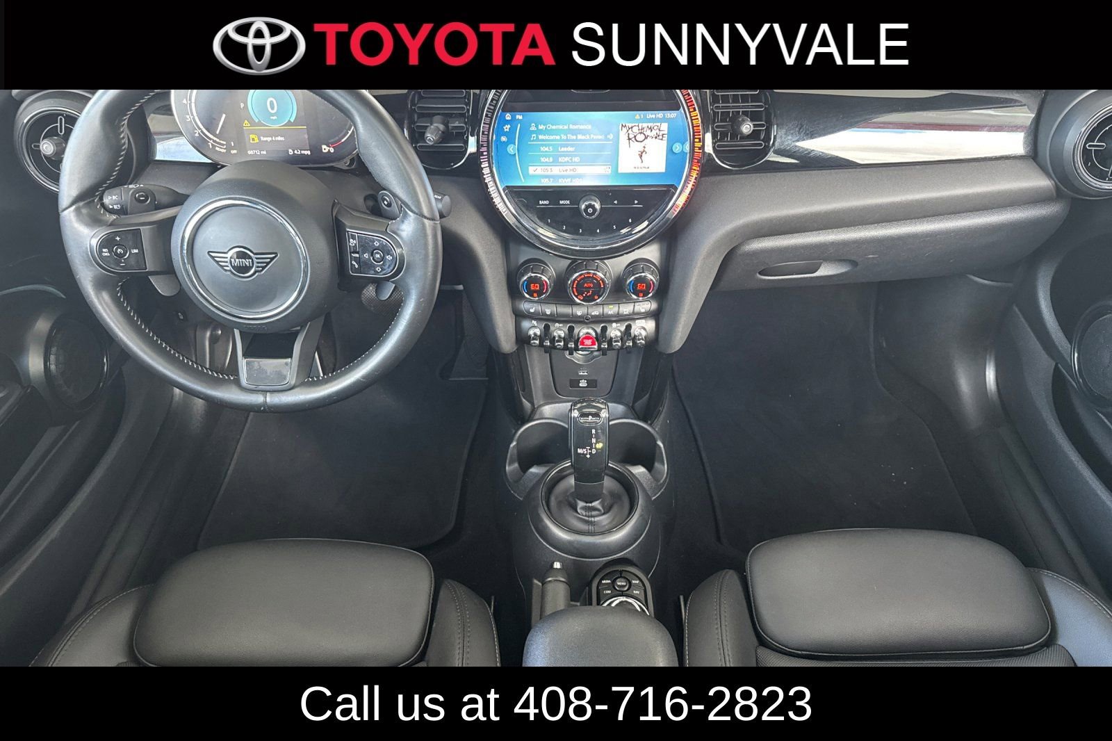 Used 2023 MINI Cooper S w/ Driver Assistance Package FWD image 4