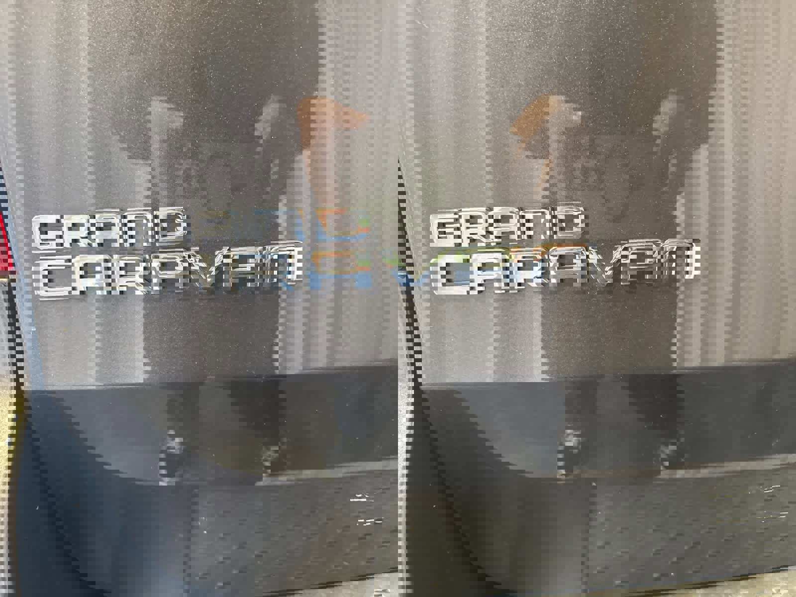 Used 2019 Dodge Grand Caravan GT image 13