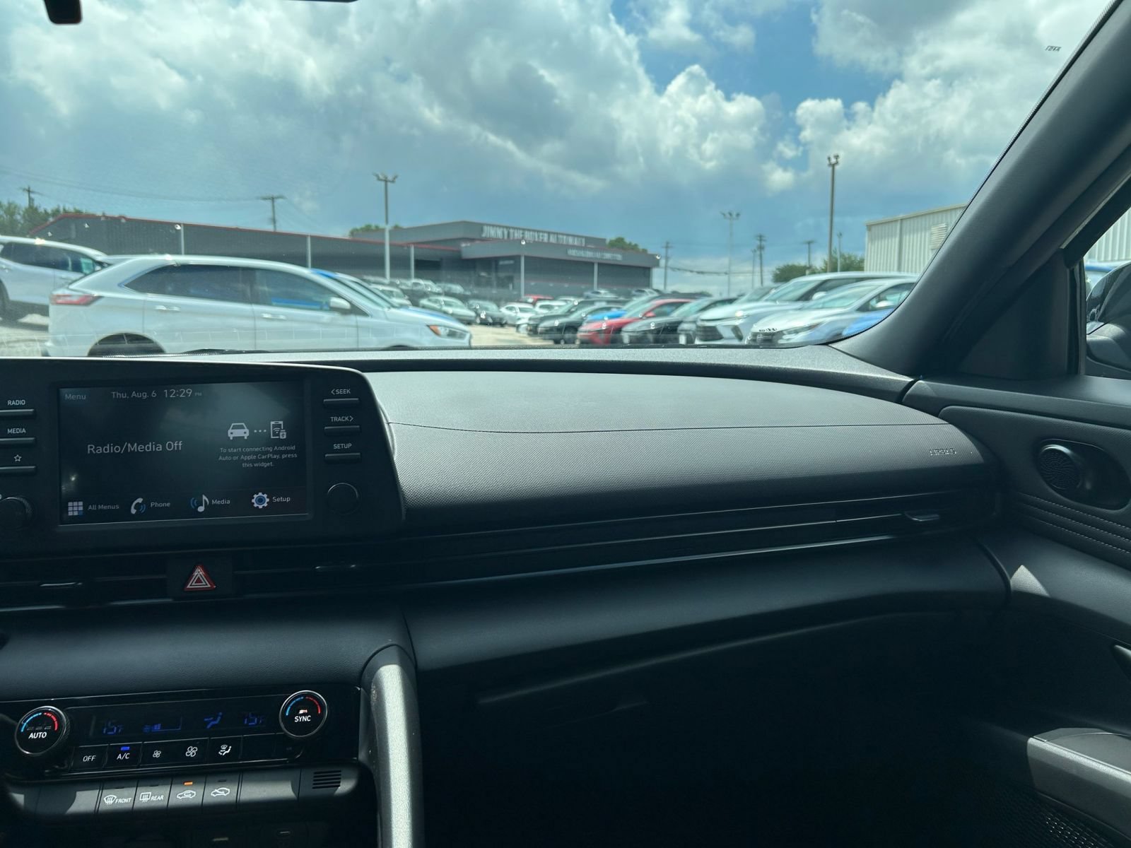 Used 2026 Hyundai Elantra Sport FWD image 30