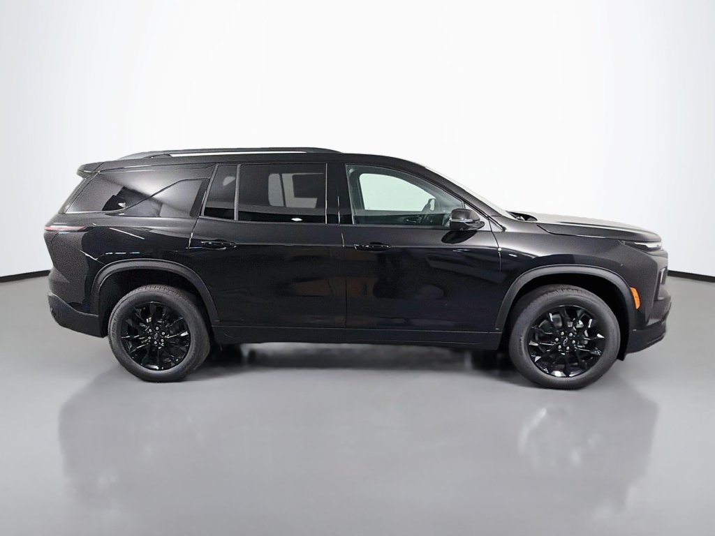 New 2026 Chevrolet Traverse LT w/ Midnight/Sport Edition AWD/4WD image 8