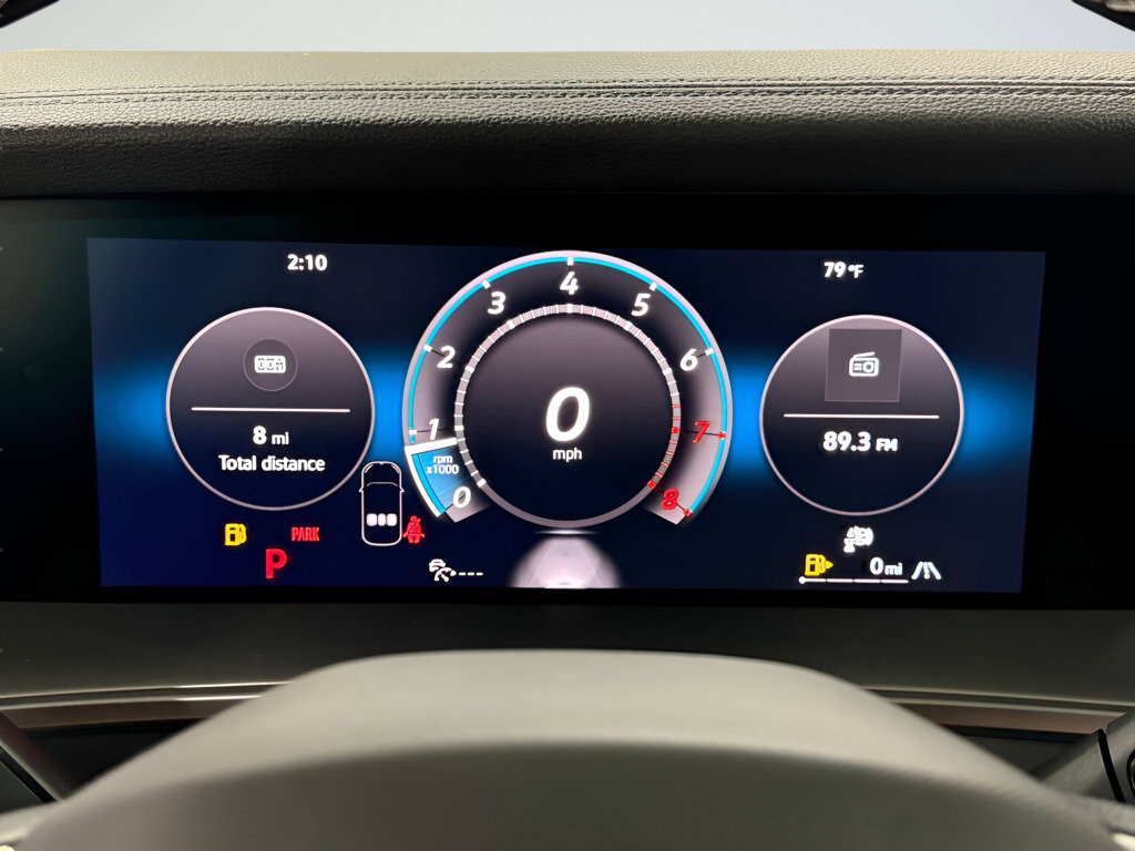 New 2025 Volkswagen Tiguan SE image 15