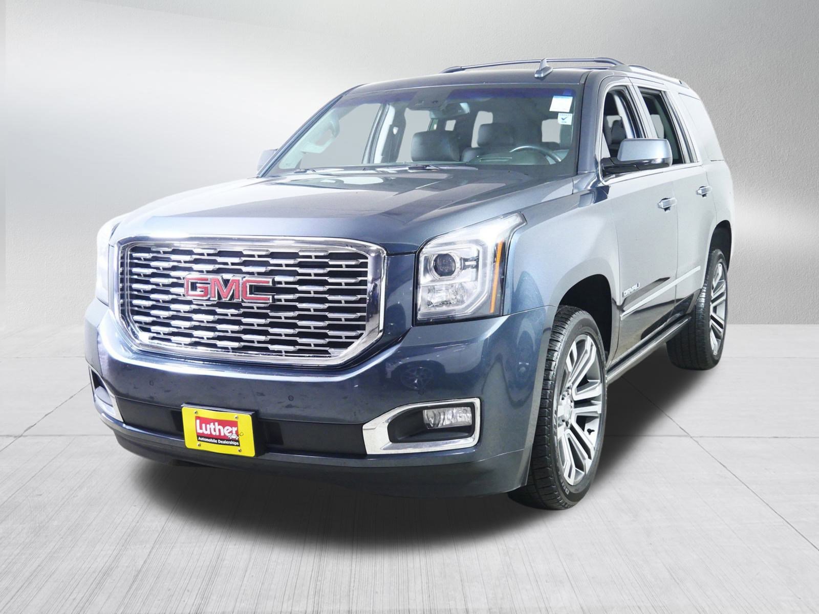 Used 2019 GMC Yukon Denali w/ Denali Ultimate Package image 3