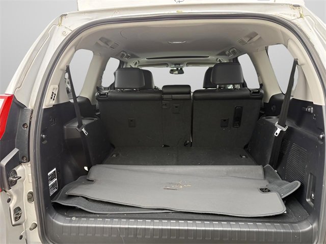 Used 2011 Lexus GX 460 image 11