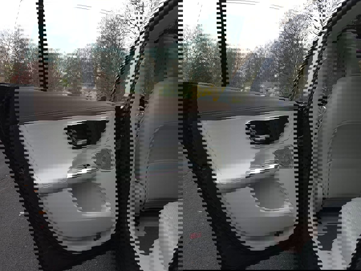 Used 2023 Mercedes-Benz EQE 350+ Sedan image 25