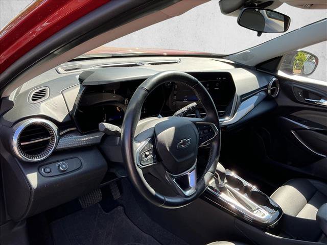 Used 2024 Chevrolet Trax ACTIV w/ Sunroof Package FWD image 10