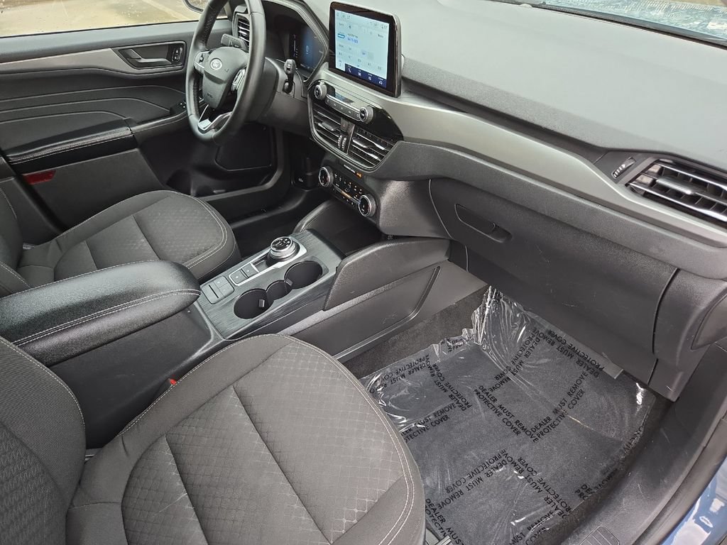 Used 2024 Ford Escape Active AWD/4WD image 15