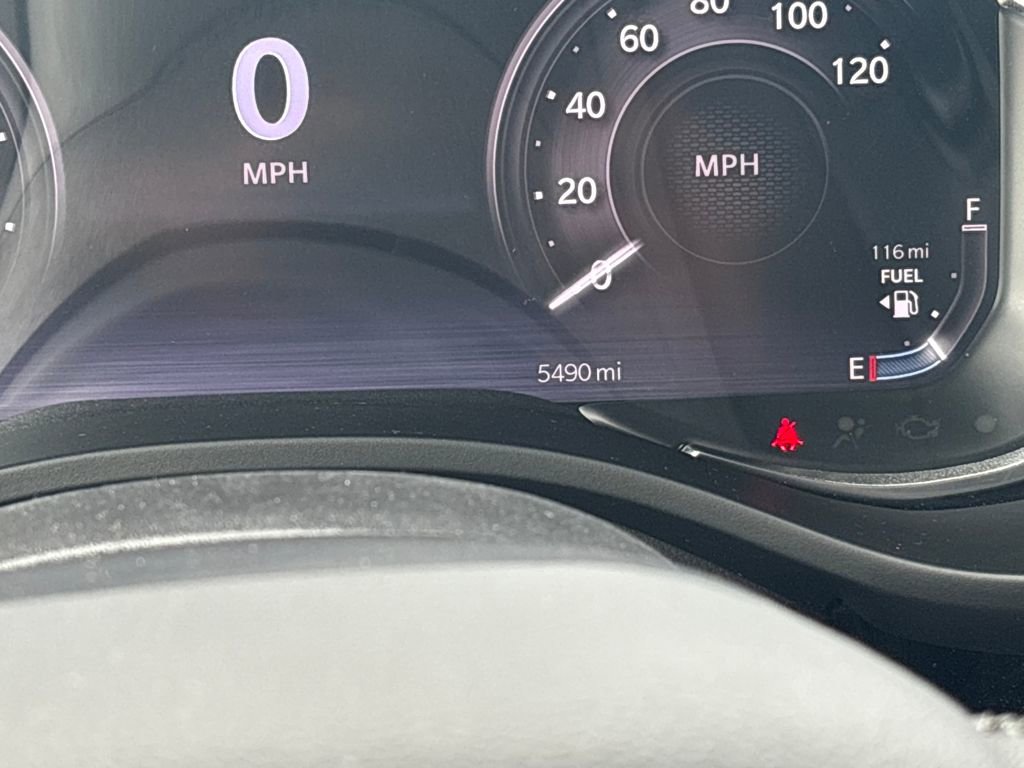 Used 2025 RAM 1500 Laramie image 21