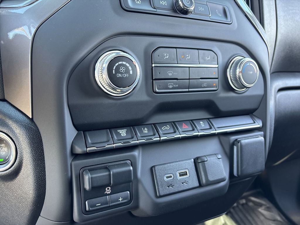 New 2025 GMC Sierra 2500 Pro image 21