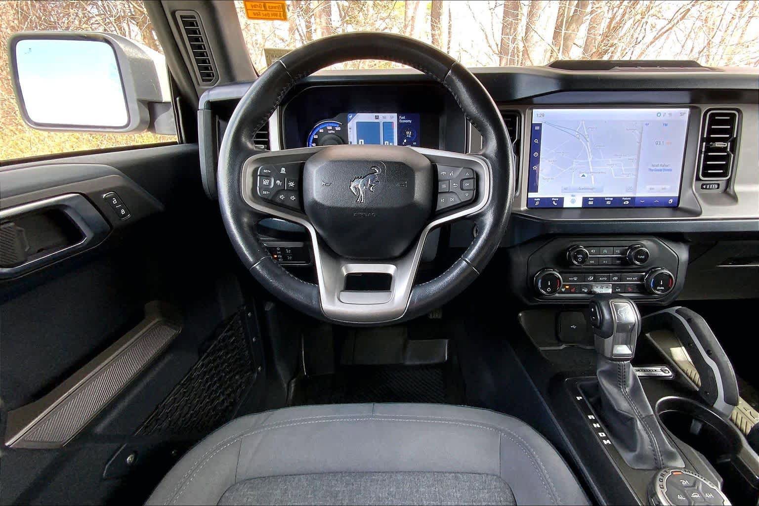 Used 2022 Ford Bronco Outer Banks AWD/4WD image 6
