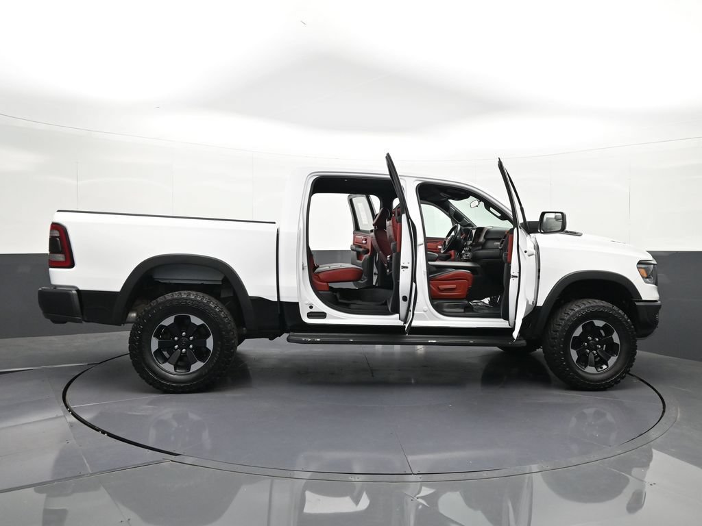 Used 2019 RAM 1500 Rebel AWD/4WD image 39
