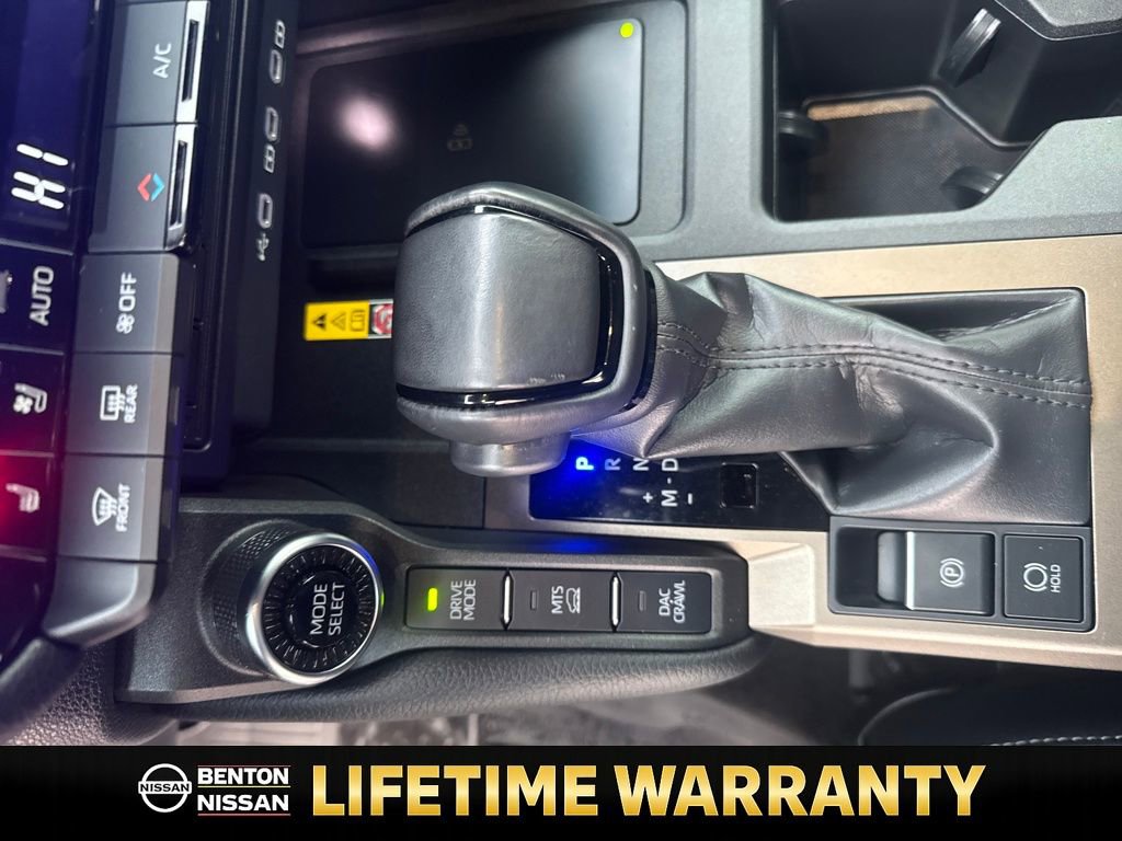 Used 2024 Toyota Land Cruiser image 28