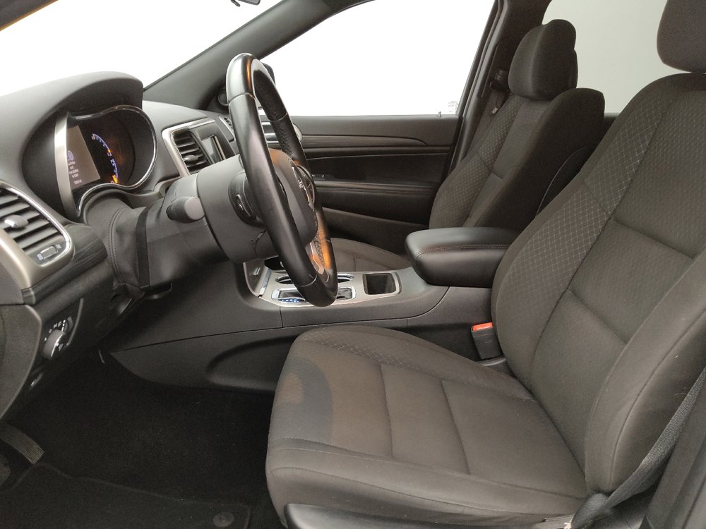 Used 2021 Jeep Grand Cherokee Laredo RWD image 17