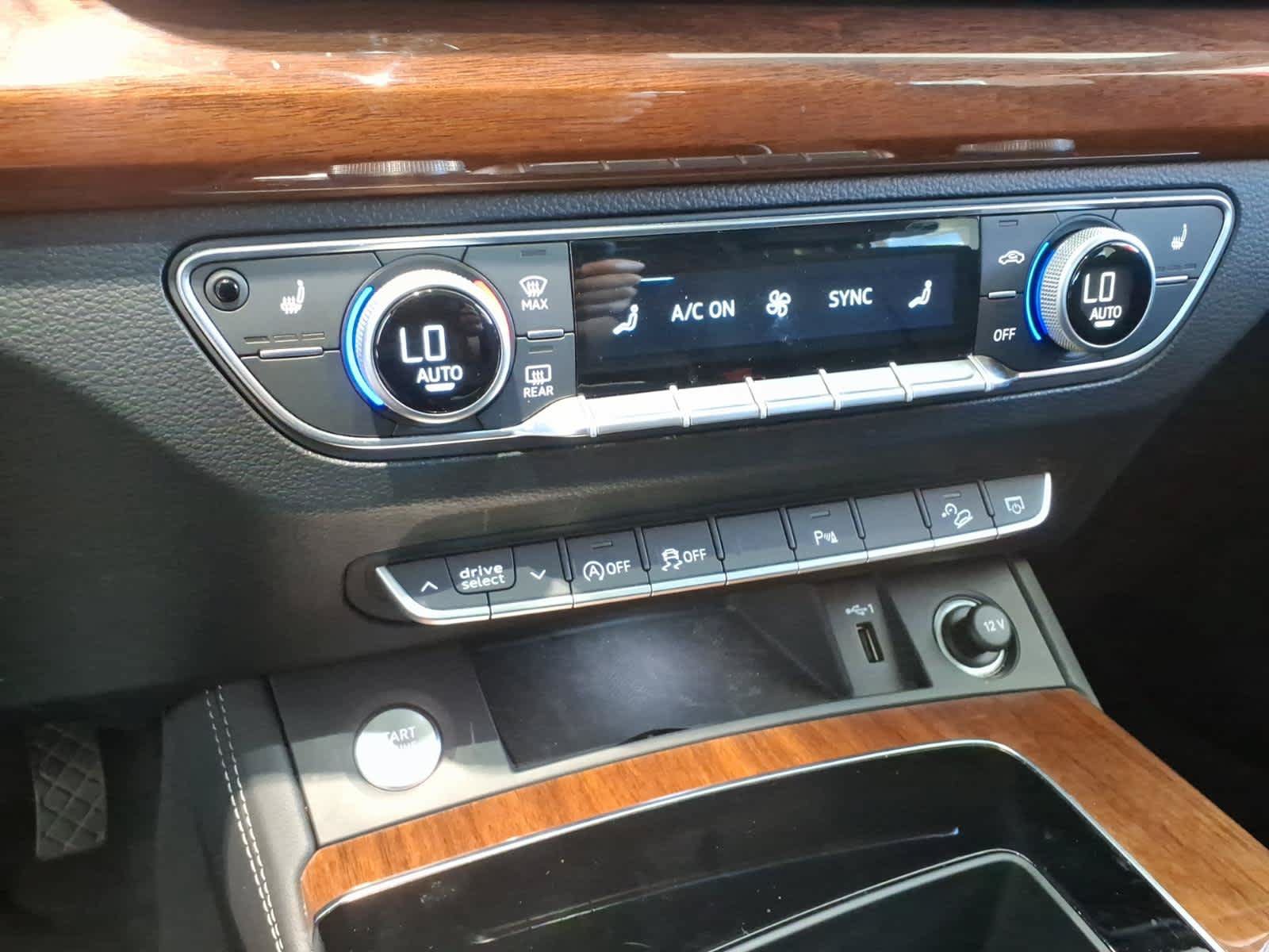Certified 2022 Audi Q5 2.0T Premium Plus w/ Premium Plus Package AWD/4WD image 26
