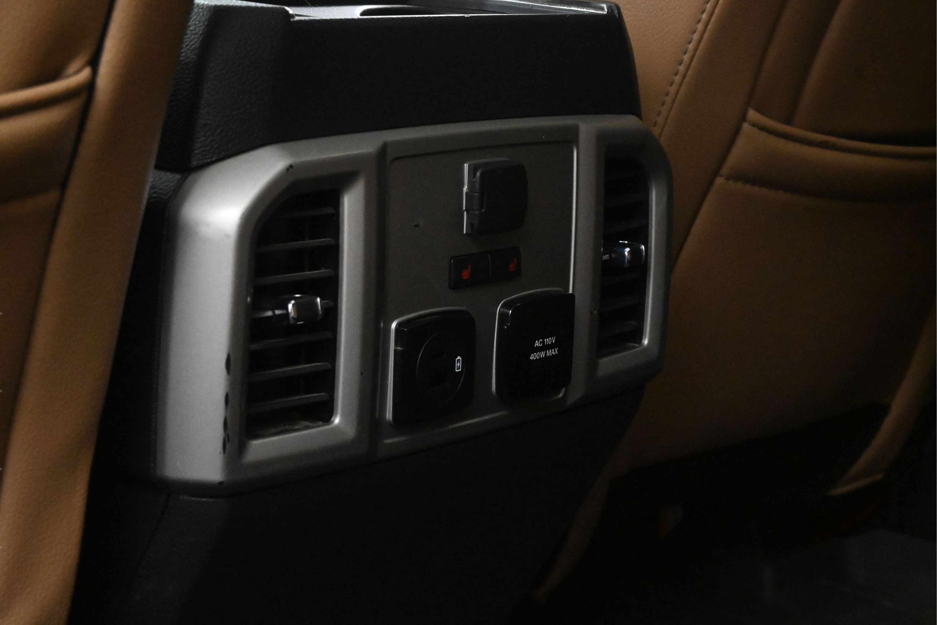 Used 2022 Ford F450 Lariat w/ Lariat Ultimate Package AWD/4WD image 17