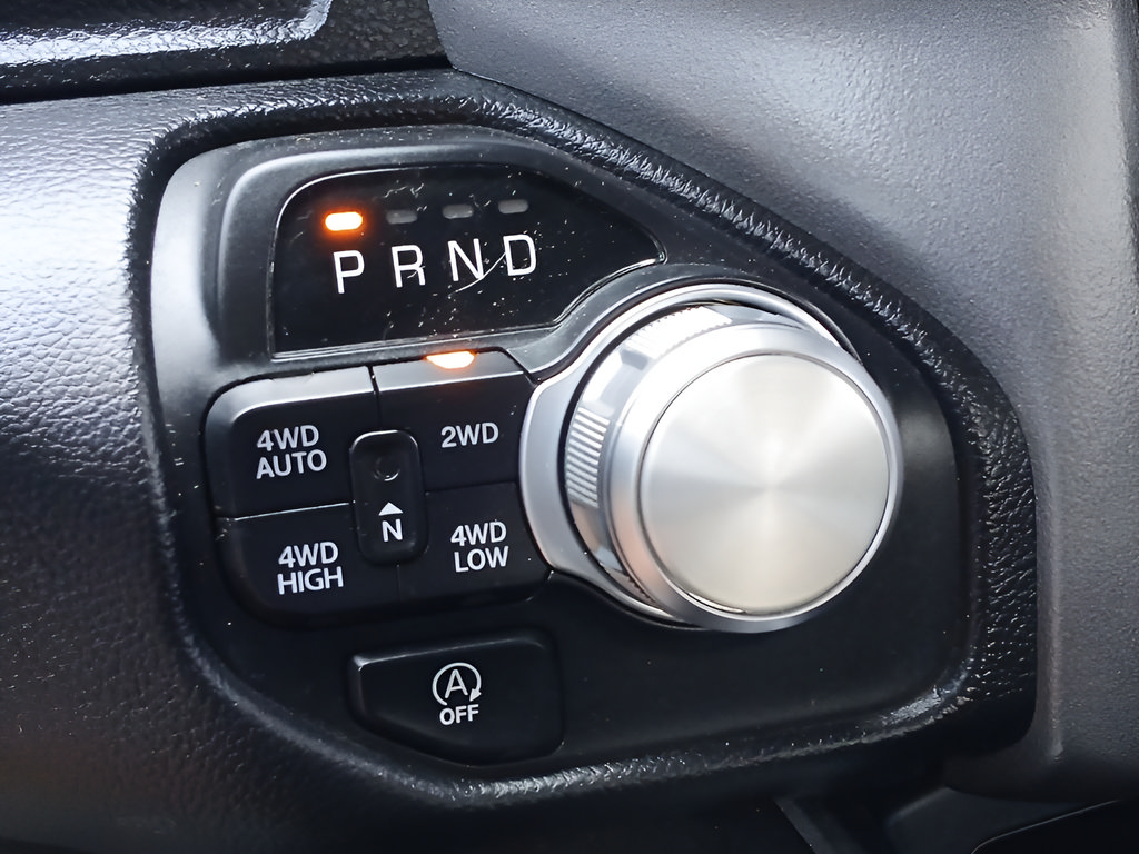Used 2022 RAM 1500 Laramie AWD/4WD image 13