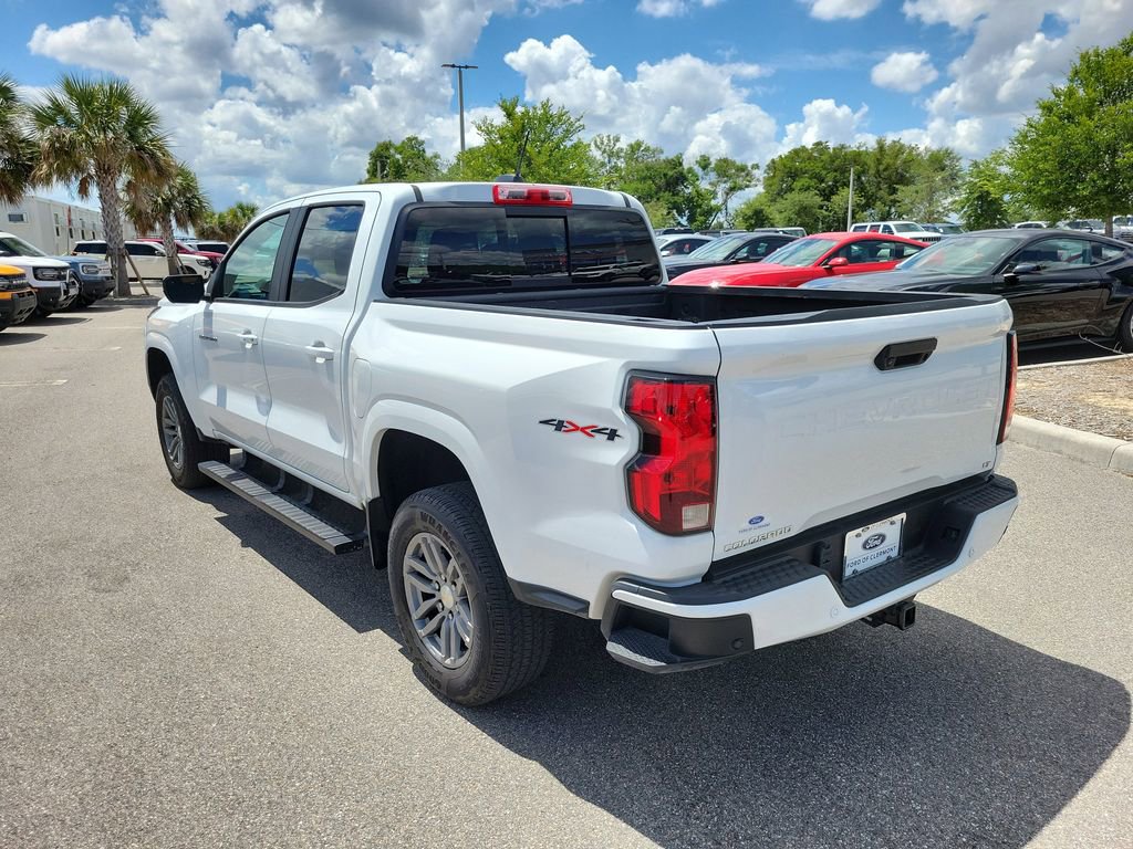 Used 2023 Chevrolet Colorado LT w/ LT Convenience Package II AWD/4WD image 3