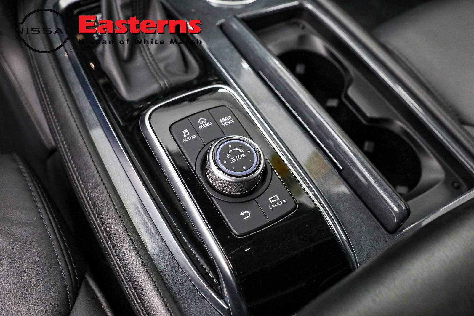 Used 2024 Nissan Armada SV RWD image 21