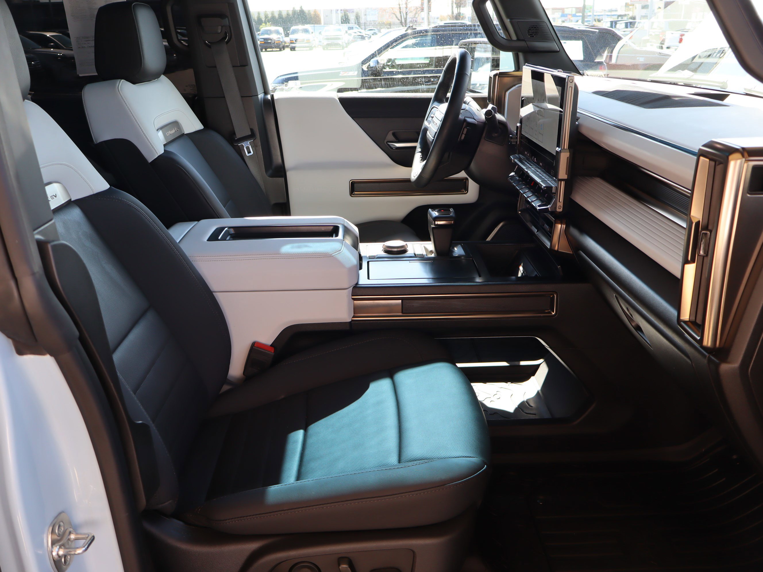 Certified 2024 GMC Hummer EV 3X w/ Extreme Off-Road Package image 42