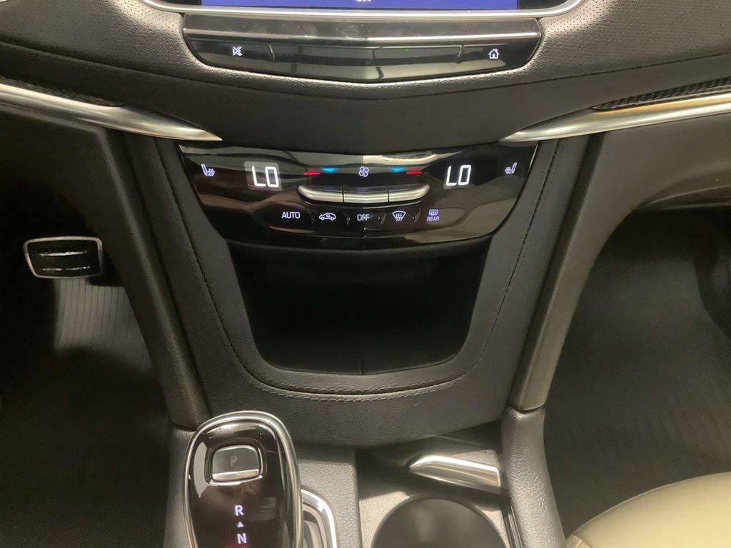 Used 2022 Cadillac XT5 Sportv AWD/4WD image 23