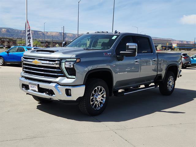 New 2026 Chevrolet Silverado 3500 LTZ w/ LTZ Premium Package image 2