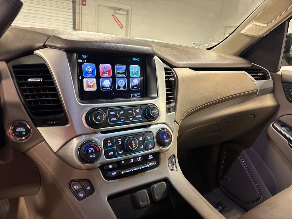 Used 2017 GMC Yukon SLT w/ Open Road Package image 38