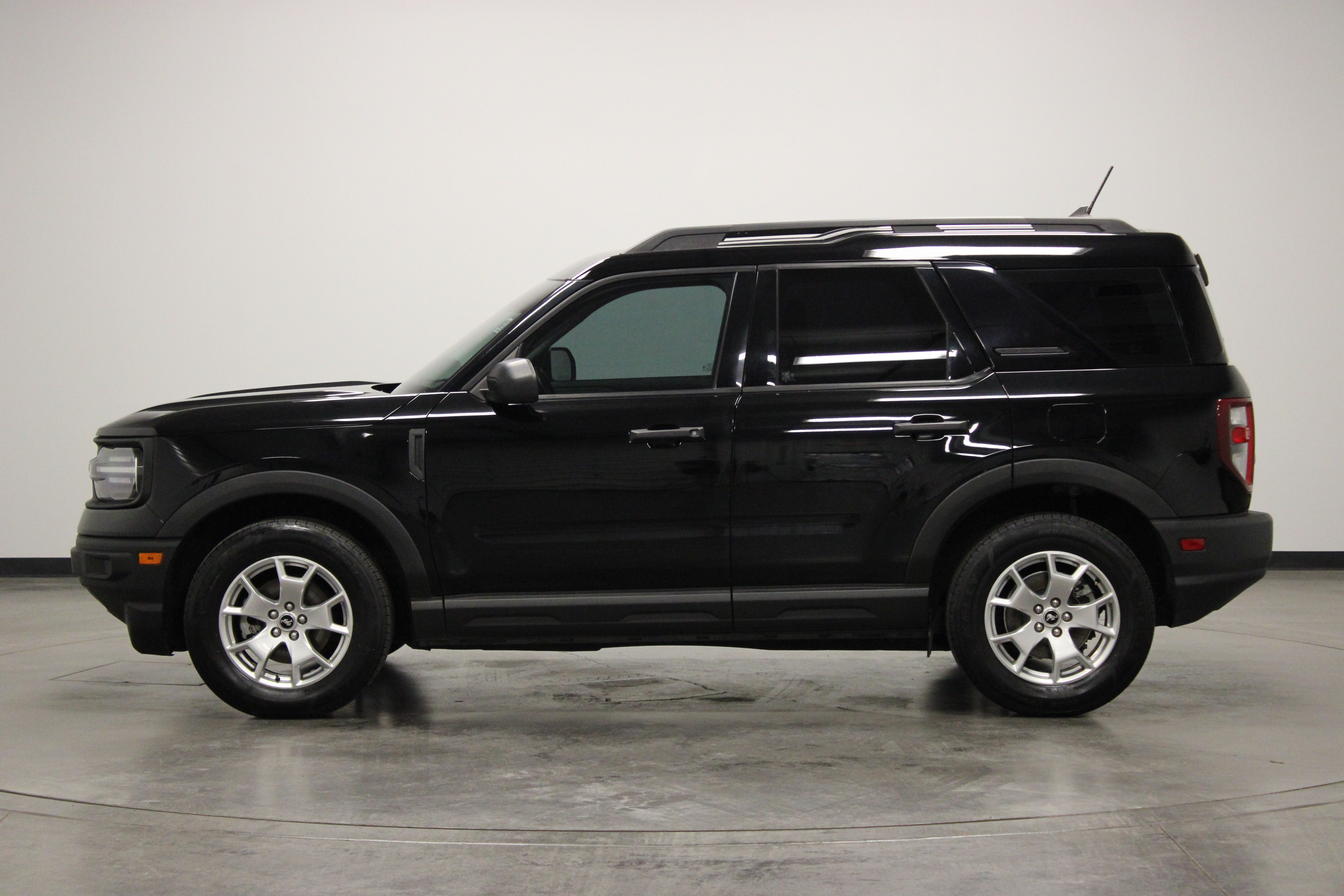 Used 2022 Ford Bronco Sport AWD/4WD image 5