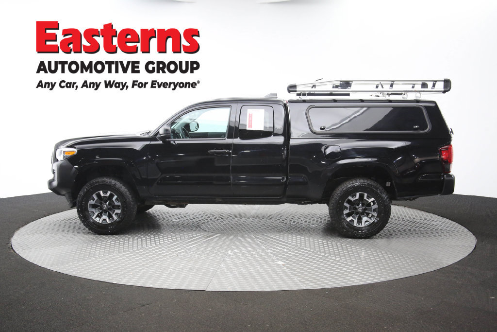 Used 2023 Toyota Tacoma SR AWD/4WD image 62