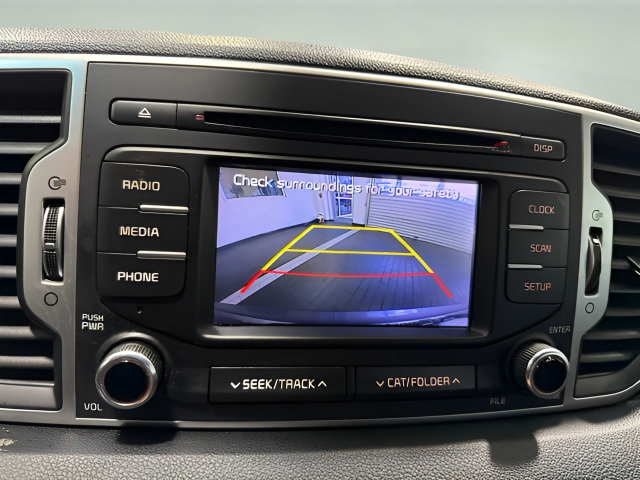 Used 2019 Kia Sportage LX FWD image 19