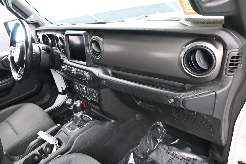 Used 2021 Jeep Gladiator Sport AWD/4WD image 39