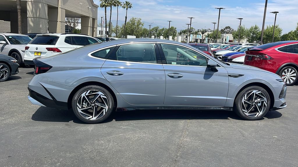 New 2025 Hyundai Sonata SEL image 6
