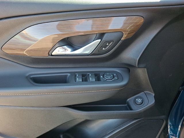 Used 2020 GMC Terrain SLE w/ Driver Convenience Package image 12