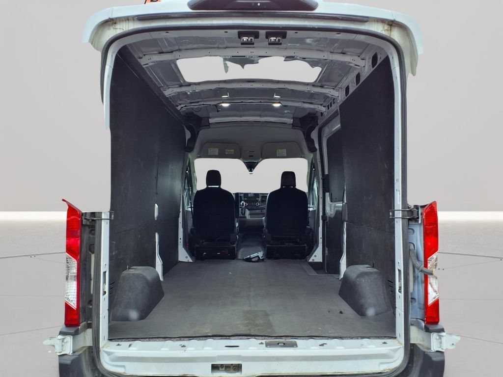 Used 2023 Ford Transit 250 Medium Roof AWD w/ Load Area Protection Package image 10