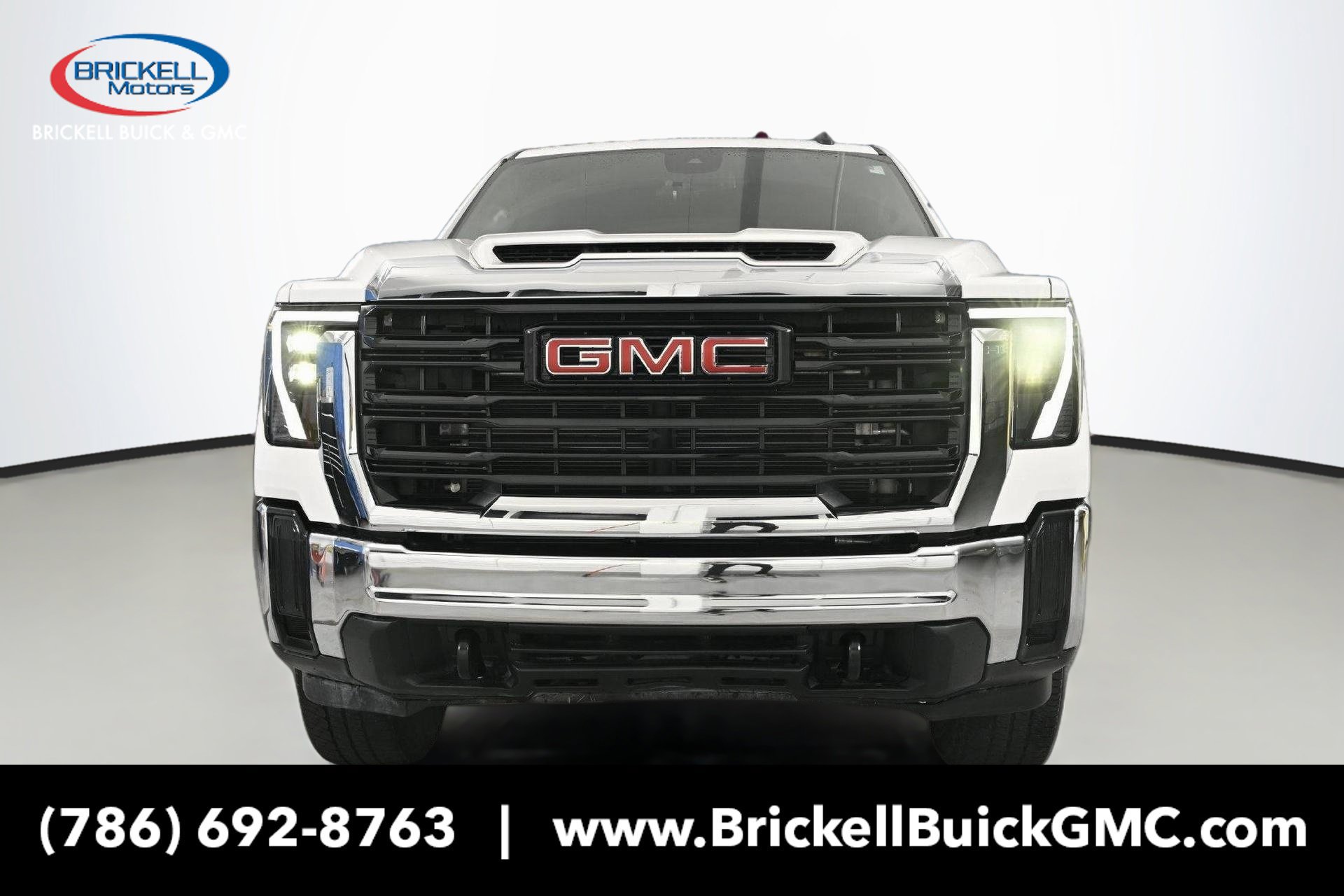 Used 2024 GMC Sierra 2500 Pro AWD/4WD image 9