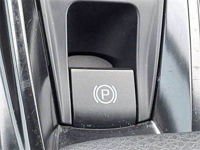 Used 2025 Toyota Camry LE image 26