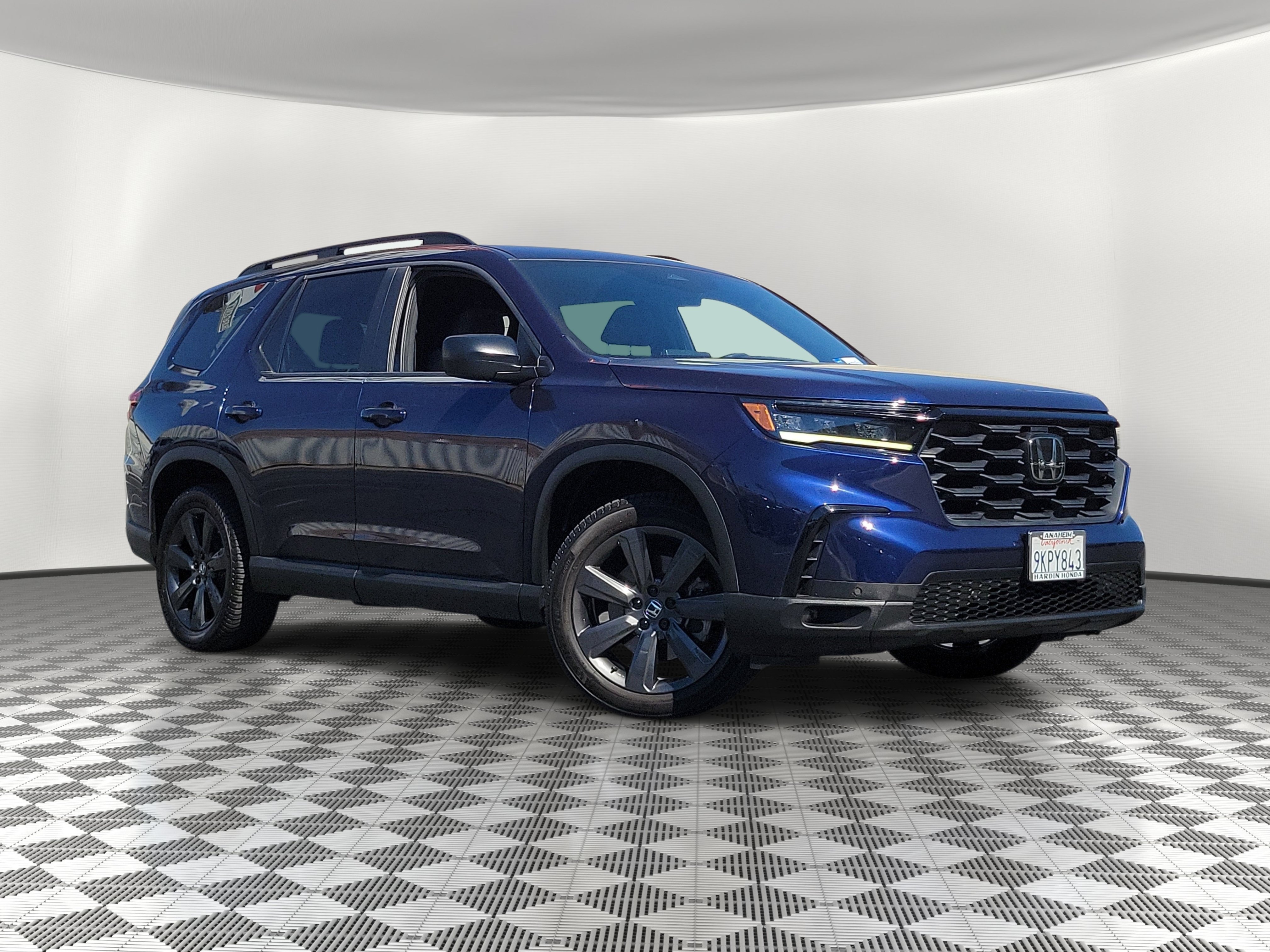 Certified 2024 Honda Pilot Sport