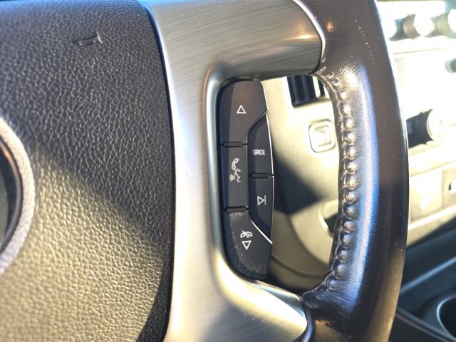 Used 2018 Chevrolet Express 2500 w/ Driver Convenience Package image 17