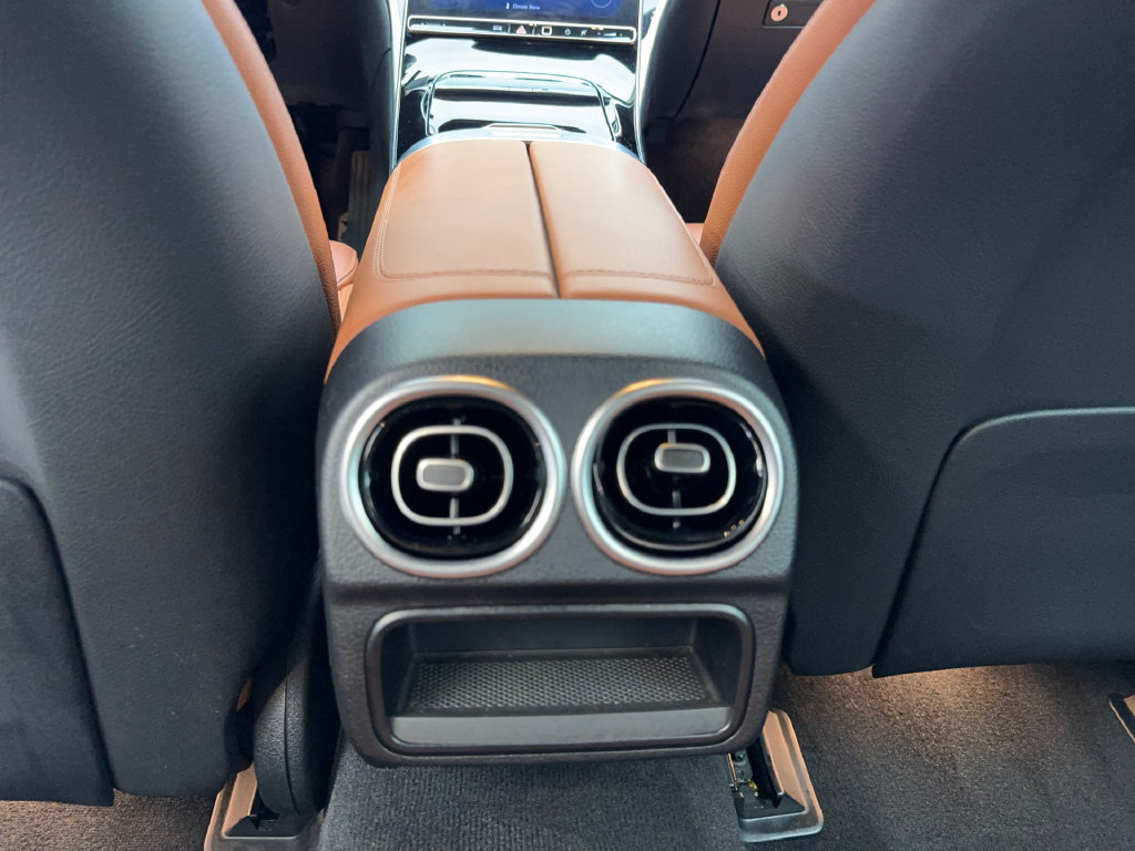 Used 2022 Mercedes-Benz C 300 Sedan image 66