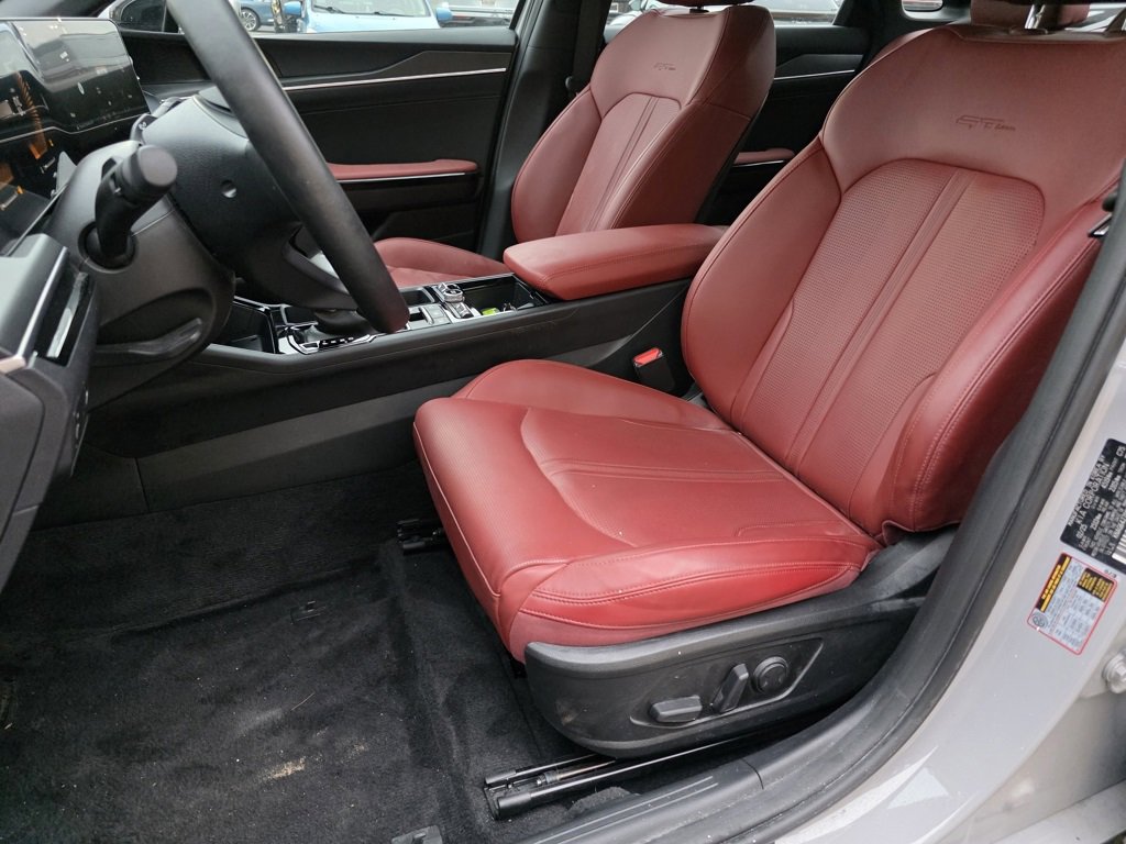 Used 2025 Kia K5 GT-Line w/ GT-Line Premium Package image 20